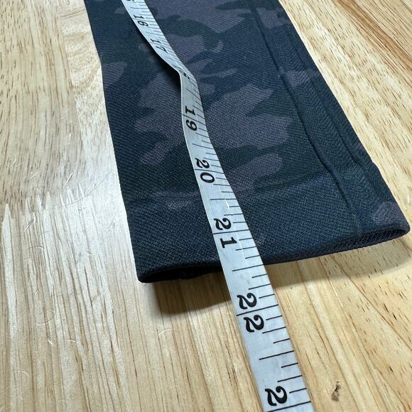 Spanx NWT Seamless Leggings Cotton Black Camo FL3515 Size XS Slimming Shaping - Picture 10 of 10